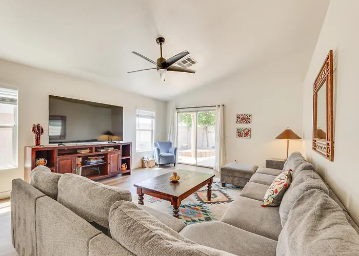 Swim & Unwind: 'wildrose Retreat' In Mesa!