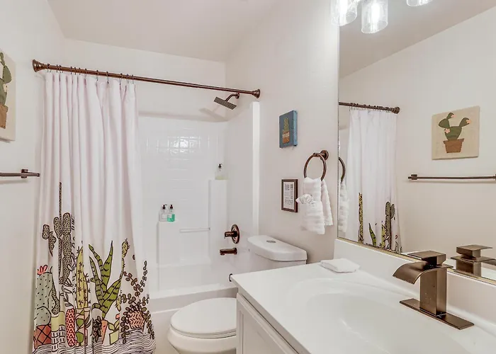 Swim & Unwind: 'wildrose Retreat' In Mesa! Mesa