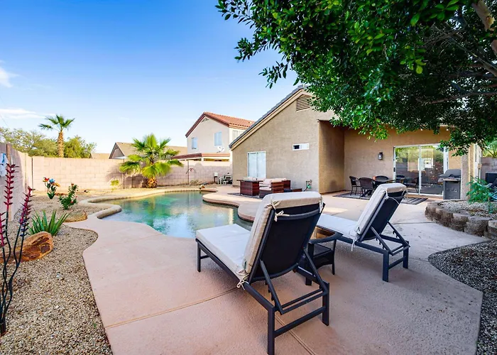 Holiday home Swim & Unwind: 'wildrose Retreat' In Mesa! *